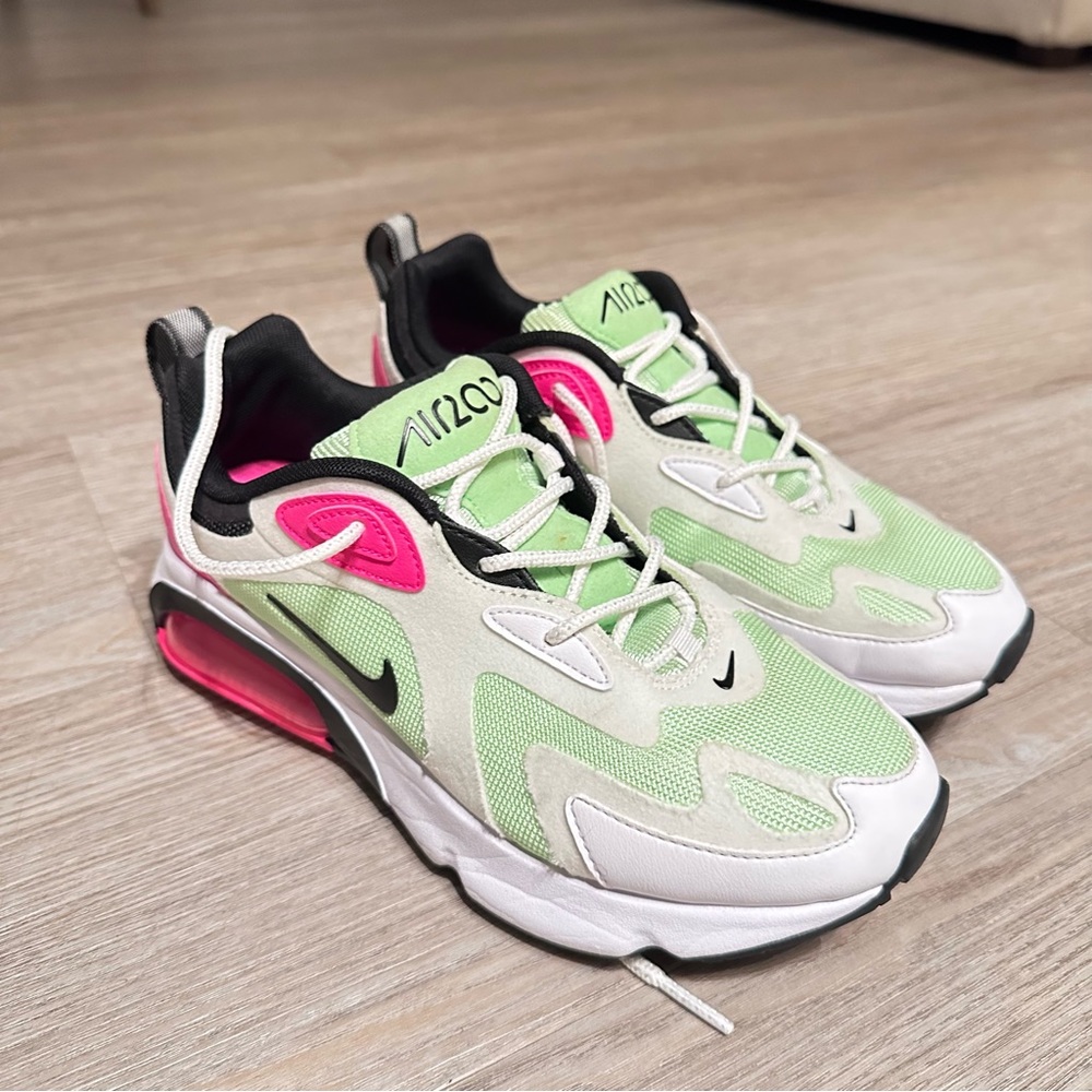 Nike Air Max 200